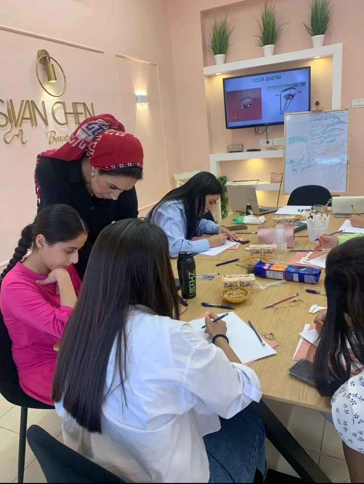 רגעים מקורסים והשתלמויות באקדמיה של סיון חן – תמונה 19