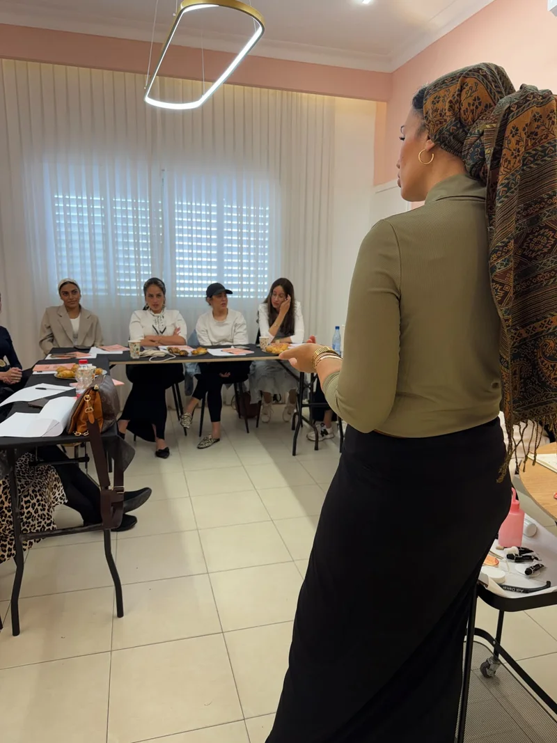 רגעים מקורסים והשתלמויות באקדמיה של סיון חן – תמונה 37